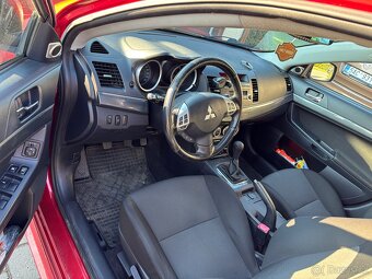 Mitsubishi Lancer hatchb. 1,8i- 105kw, r. 2011 - 6