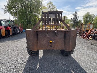 LKT 81 lesní kolový traktor - 6
