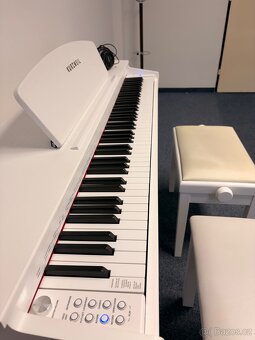 Digitální piano Kurzweil M70 - 6