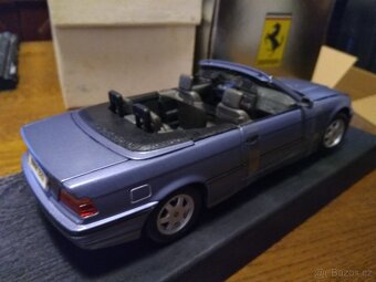 Prodám modely 1/18 - 6