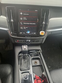 Volvo V 90 kombi 2.0 nafta - 6