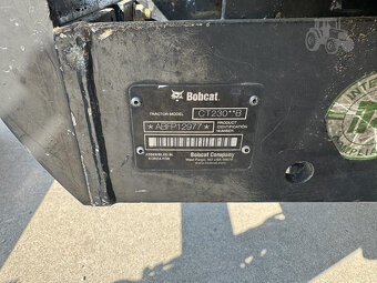 Traktor BOBCAT CT230 - 6