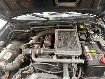 Mitsubishi Pajero Sport r.v. 2000 - 6