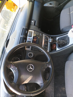 Mercedes Benz 2.2cdi w203 díly - 6