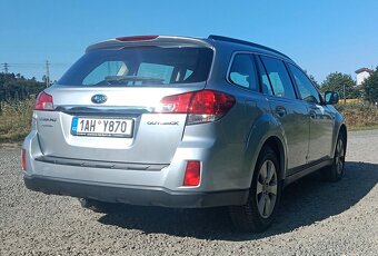 SUBARU OUTBACK 3,6 R benzín 260 HP - 6