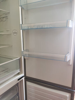 Lednice s mrazákem Bosch KGV39VL30 - 6