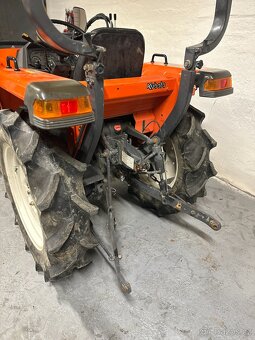 KUBOTA GL240 s nakladačem - 6