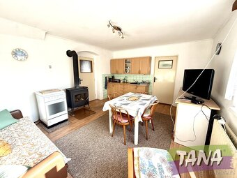 Stylová usedlost v Podkrkonoší - rodinný dům, Vlčkovice v Po - 6