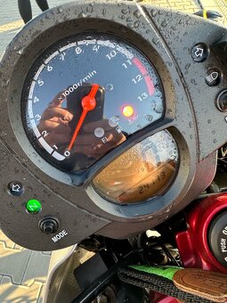 Kawasaki ER-6 - 6