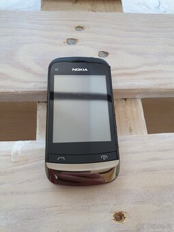 Nokia C2-03 s pouzdrem, nabíječkou. - 6