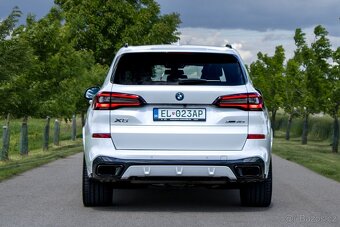 BMW X5 3.0 xDrive45e A/T M-Packet/ ZÁRUKA - 6