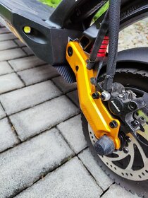 Kaabo mantis 10 přední blatník a horní kryt - 6
