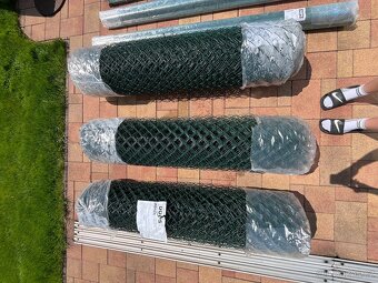 Nový drátěný plot – komplet, poplastovaný, 3x15x1,5m - 6