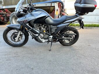 Honda xl700v Transalp - 6