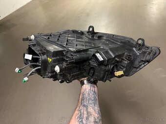 VW Touareg 7P1 xenon - 6