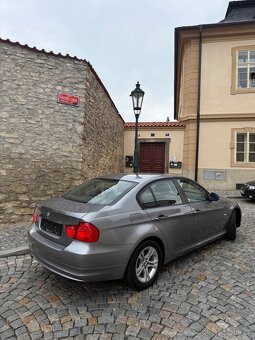 BMW e90 LCi 320d xDrive Manuál Kůže Servis - 6