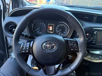 Toyota Yaris 2017 první majitel - 6