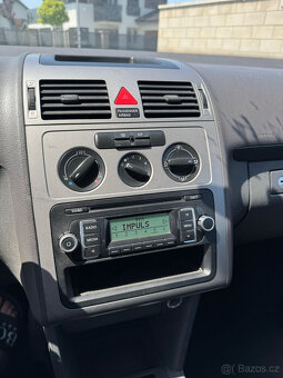 Volkswagen Touran 2.0D EcoFul - 6