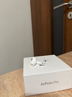 Apple AirPods Pro 2. generace - 6
