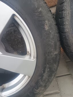 Zimní pneu 205/60 R16 + ALU disky 6,5J x 16 - 6