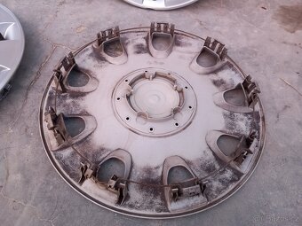 Poklice Vw, Sada 1T0 601 147 - 6