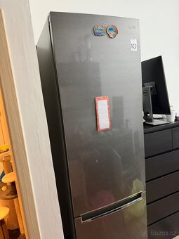 Lednice Smart LG - 2 a půl roku stará - 6