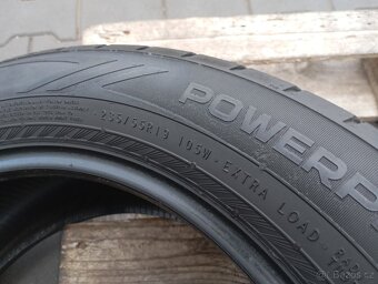 235/55/19 letní pneu nokian - 6