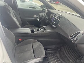 DS 7 Crossback  -- TOP STAV --10 900km, 1maj. ČR. 8AT - 6