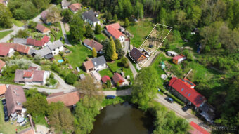 Rodinný domek v malé obci Číhovice - 6