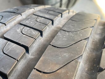 SIRIUS schwarz orig.skoda Superb 3V 5x112 8j x19 ET 44 - 6
