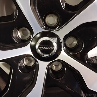 Kola na Volvo XC90 7,5Jx19H2 ET50,5 pneu Nokian 235/50R19 - 6