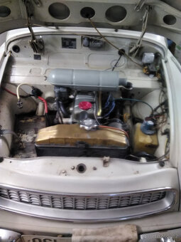 ŠKODA OCTAVIA 985 - 6