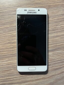 Balíček 4 telefonů Samsung – funkční i na díly - 6