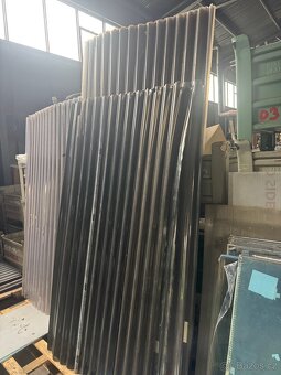 Polykarbonát , plexisklo - 6