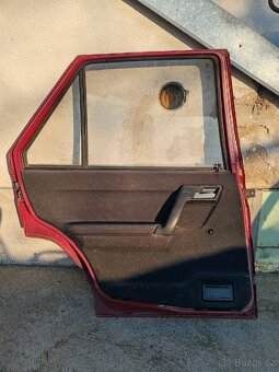 Zadní dveře škoda favorit- levé a pravé - 6