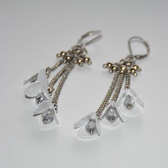 Bílo-stříbrné náušnice - 6