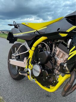 Supermoto SWM 125 R - 6