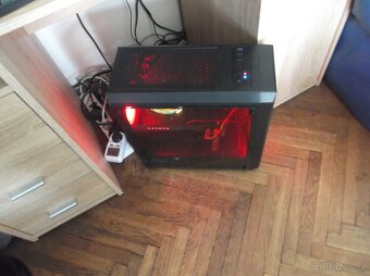 herní PC- Ryzen 7 3700x+RX 5700XT+NVMe SSD - 6