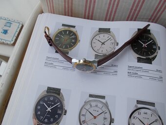 pekne funkcni oblibene hodinky prim ala rolex rok 1981 - 6