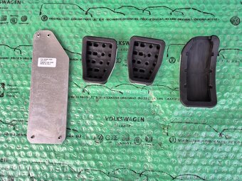 sportovní kryty pedálů Nissan Juke F15, Micra K13, Pulsar C1 - 6