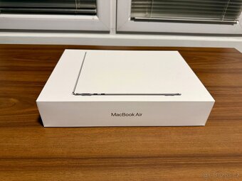 MacBook Air M3 16/256GB Space Gray - 6