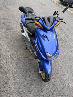 Yamaha Aerox 100 - 6