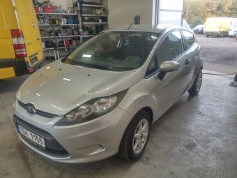 Ford fiesta 1.6 TDCi - 6