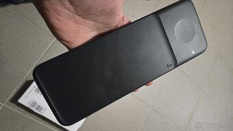 Samsung bezdrátová nabíječka 3v1 - 6