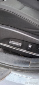 Prodám Hyundai i40 1.7 C5D11 100 kw - 6