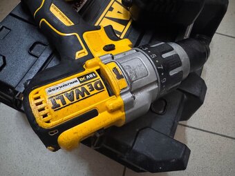 DeWalt Aku příklep šroubovák dcd 996 + 5,0 Ah + nab - 6