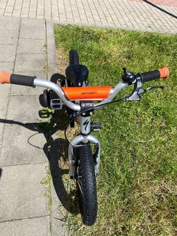 16" dětské kolo Specialized Riprock s alu rámem a kolečky - 6