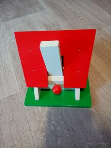 Prodám retro dřevěnou kasičku/pokladnicku domeček - 6