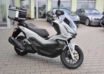 Linhai SCOOTER ADV BUCK 125 SKLADEM benzín automat 8 kw - 6
