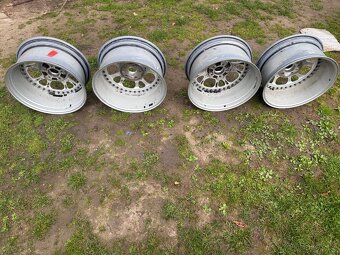 Alu kola RH ZW3 17x8 5x112 - 6